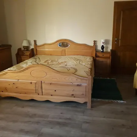 Apartment Pored Jezera *