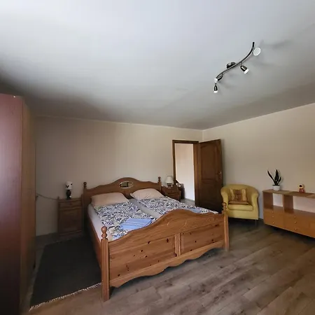 Pored Jezera Apartament *