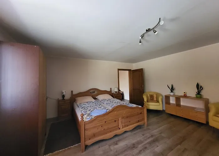 Pored Jezera Apartman *